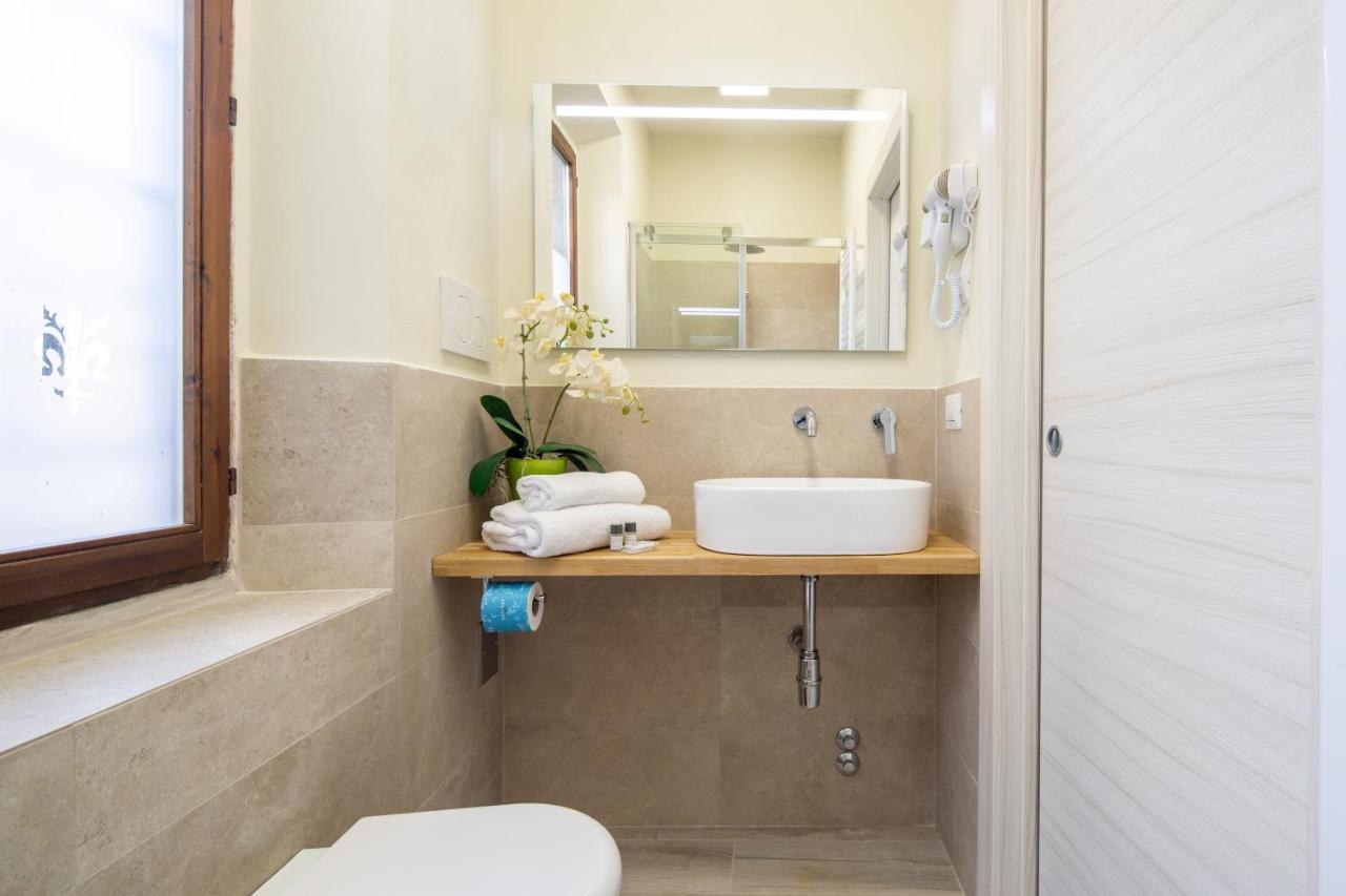 Duomo Apartments By Mmega Firenze Bagian luar foto