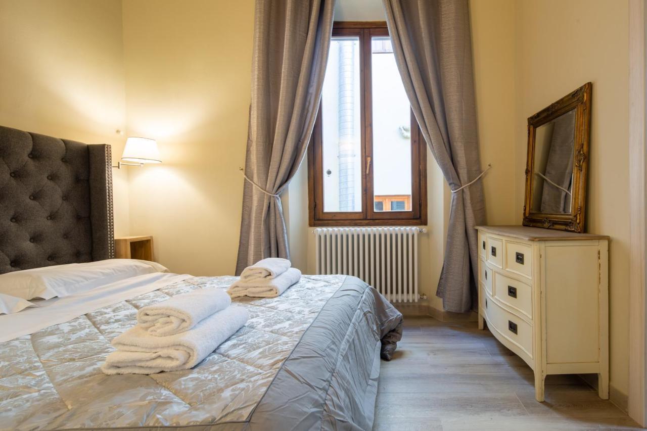 Duomo Apartments By Mmega Firenze Bagian luar foto