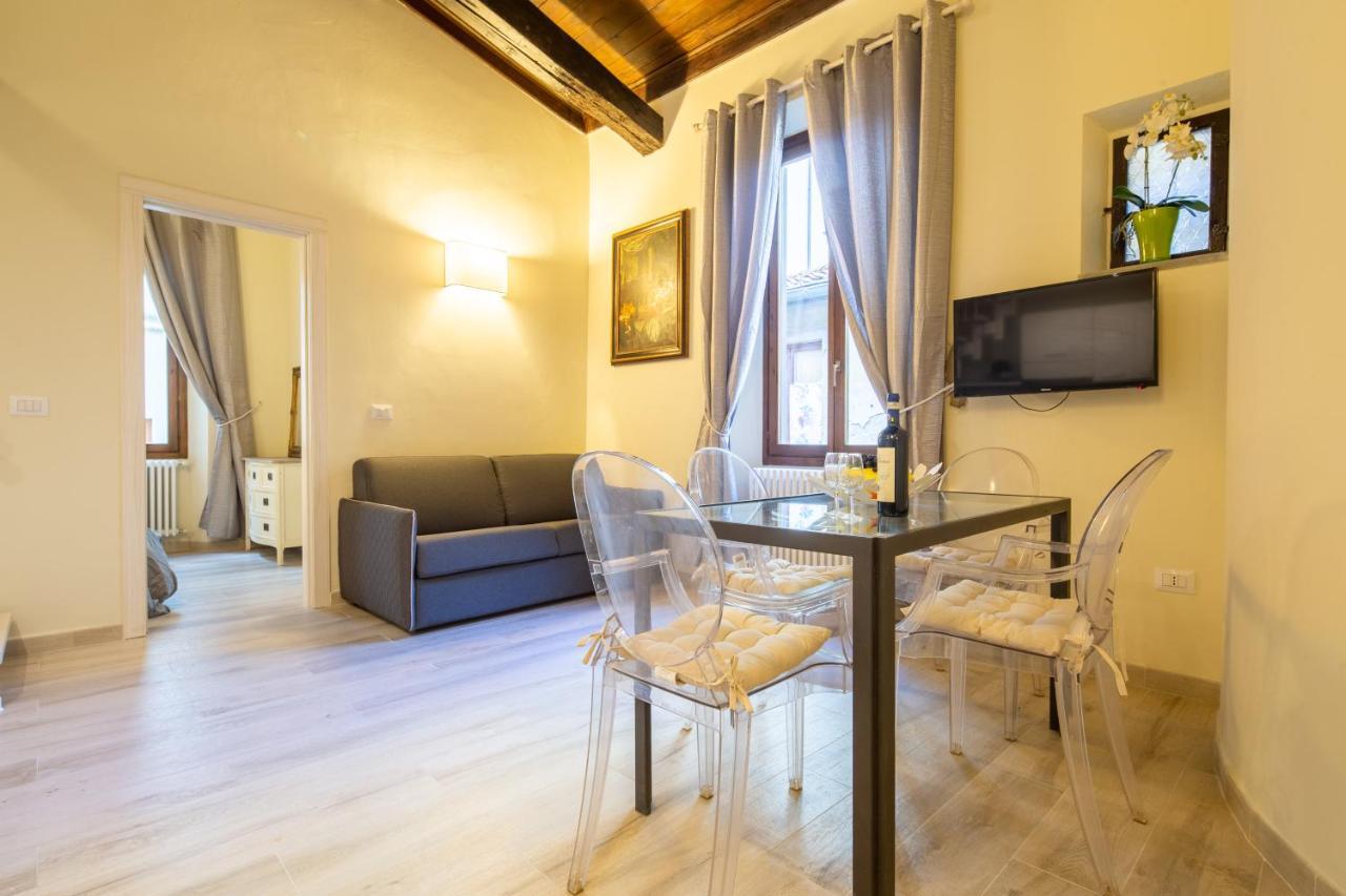 Duomo Apartments By Mmega Firenze Bagian luar foto