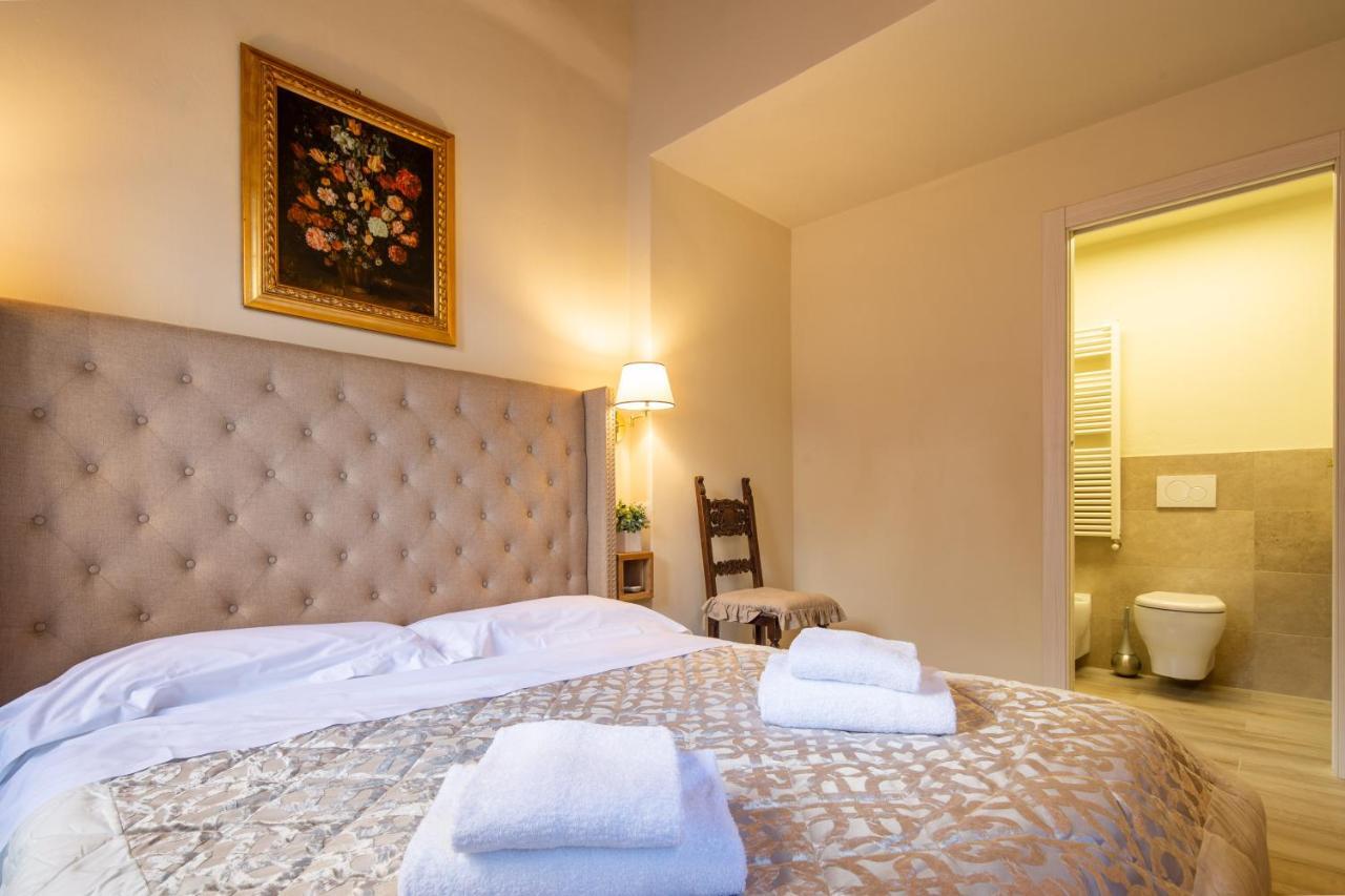 Duomo Apartments By Mmega Firenze Bagian luar foto